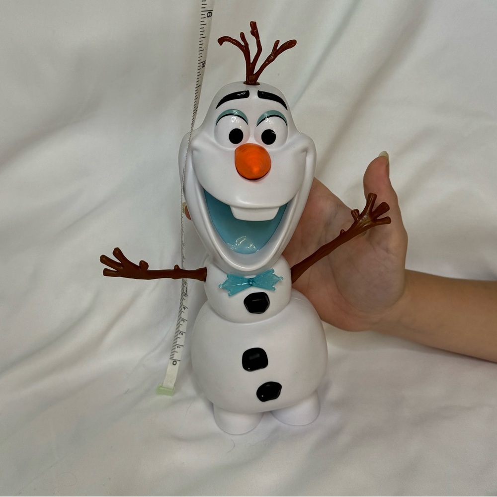 Disney Olaf Talking Figure